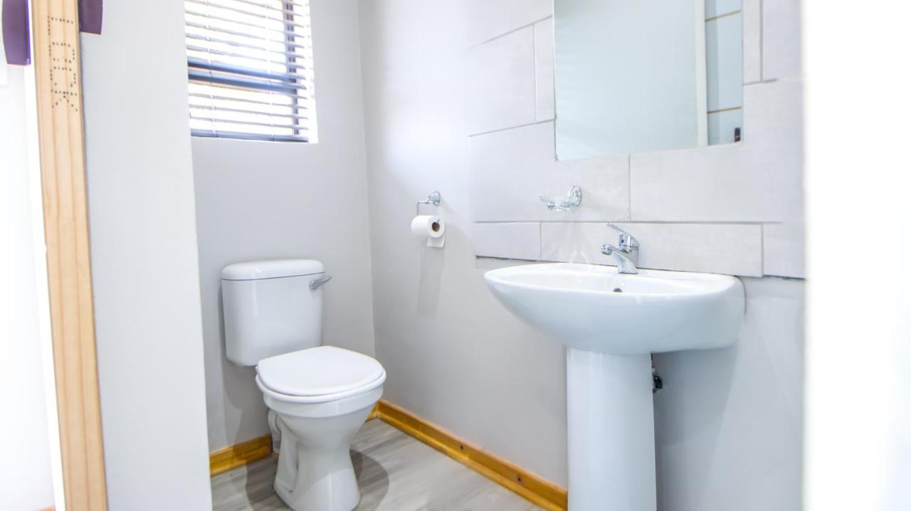 10 Tula Bed & Breakfast Welkom Ngoại thất bức ảnh