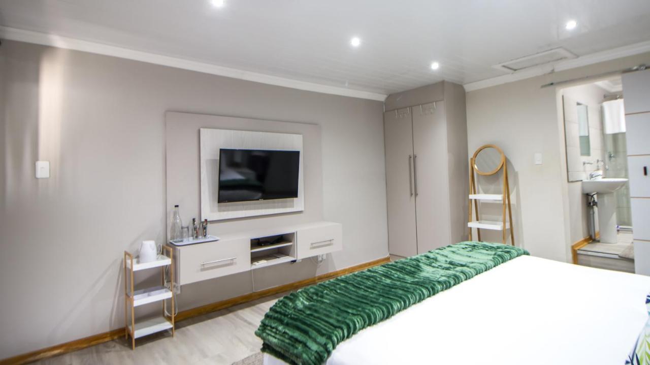10 Tula Bed & Breakfast Welkom Ngoại thất bức ảnh