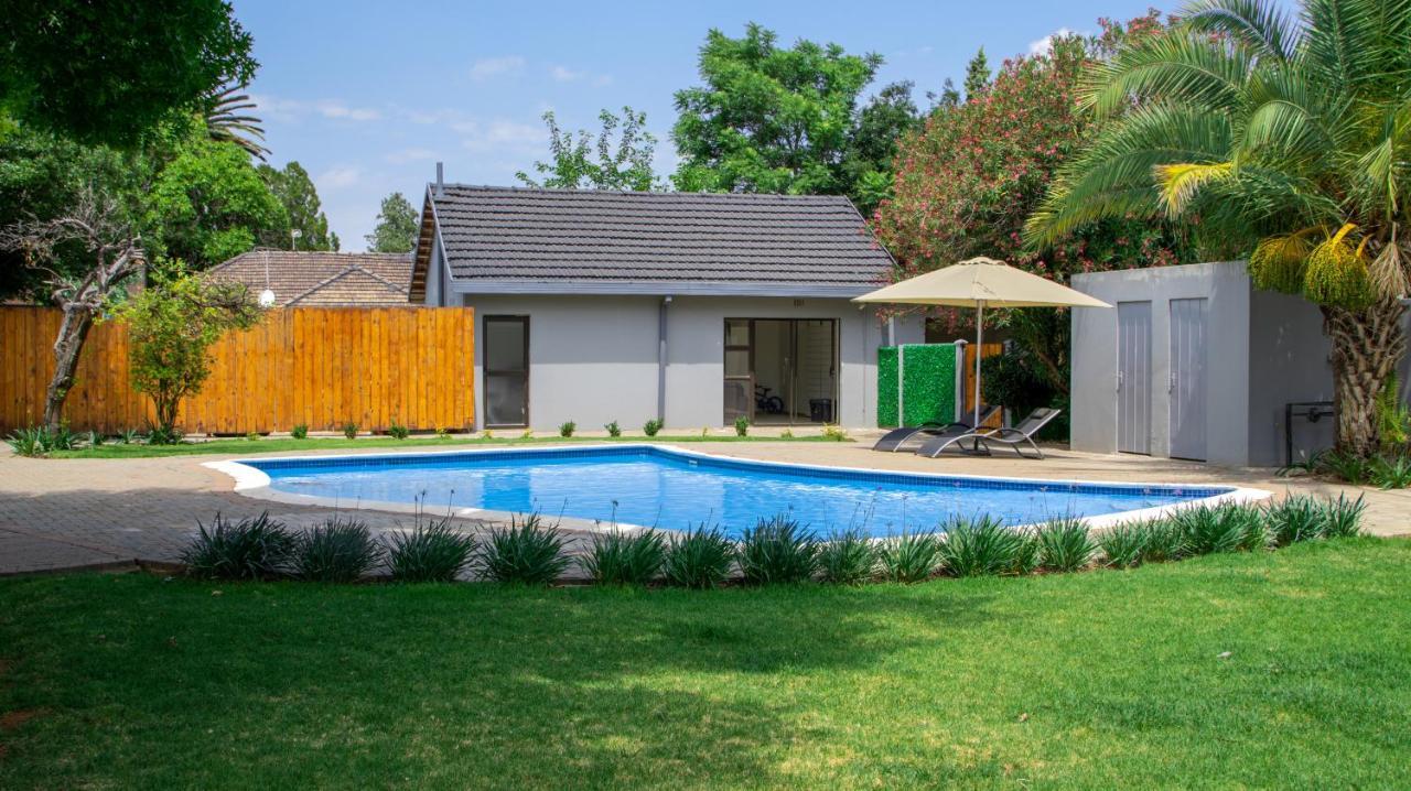 10 Tula Bed & Breakfast Welkom Ngoại thất bức ảnh