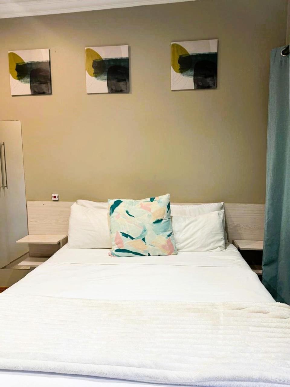 10 Tula Bed & Breakfast Welkom Ngoại thất bức ảnh